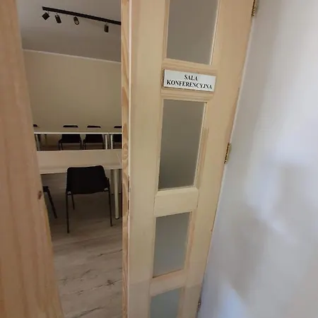 ホステル Polnocna 61 ソスノヴィエツ